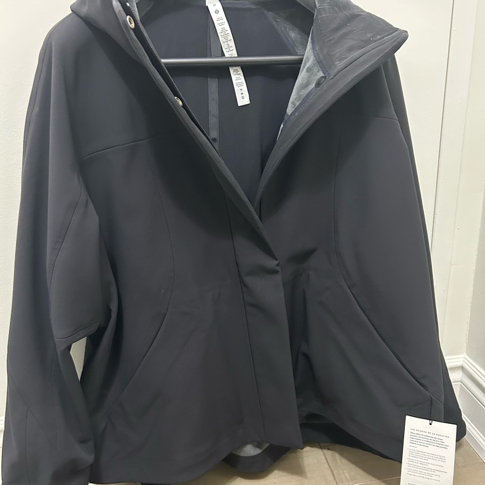 lululemon athletica Black Hooded Softshell Jacket